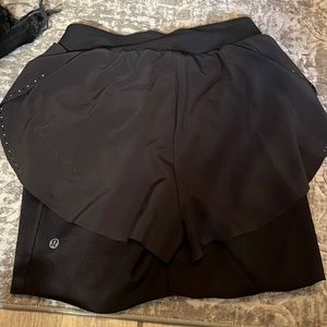 Lululemon compression shorts
